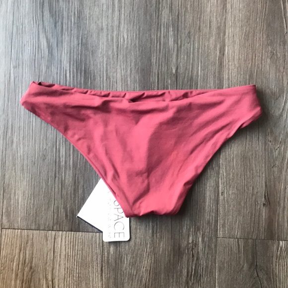NWT LSPACE Bottoms - Picture 2 of 3